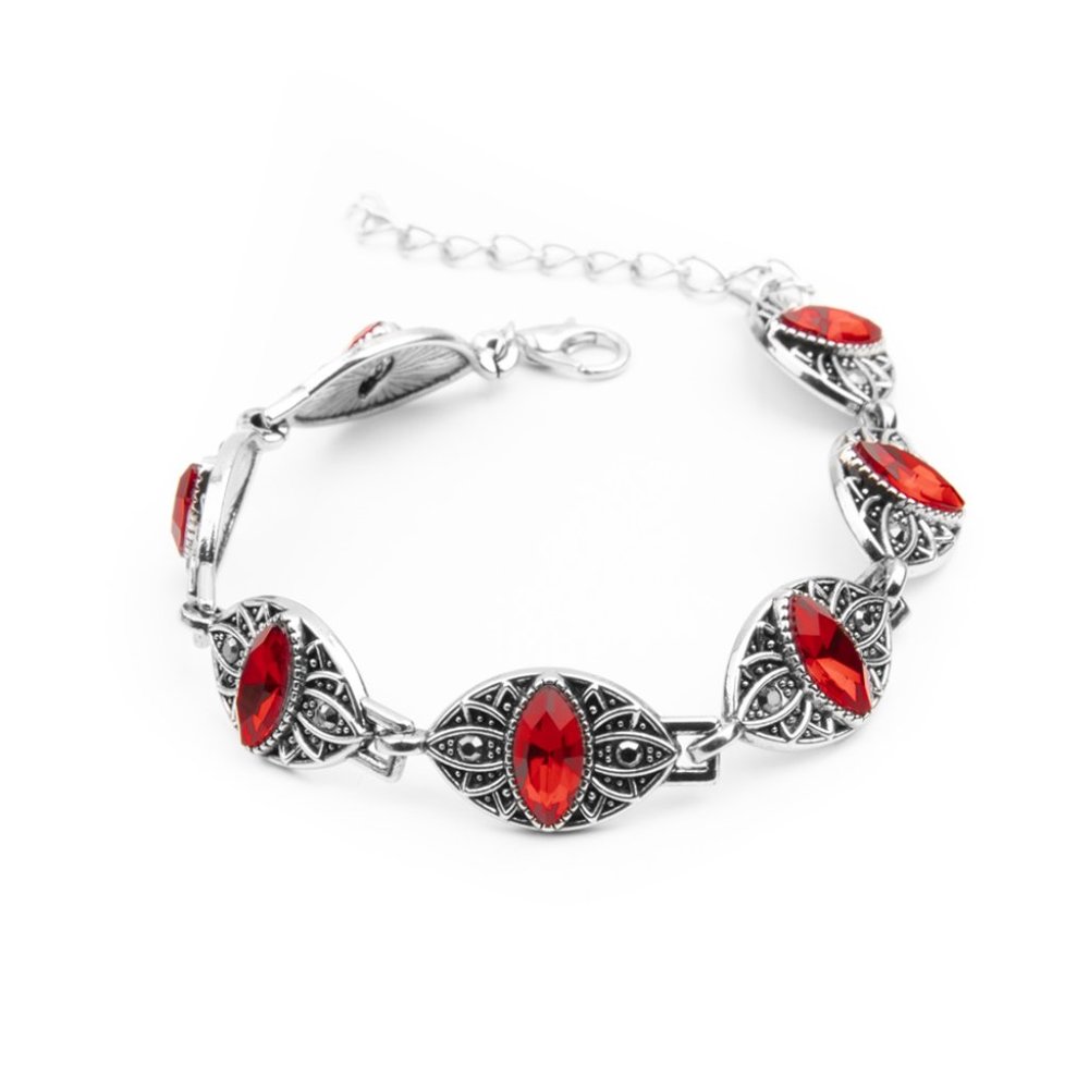Crown Privilege - Red - Picture 2 of 2